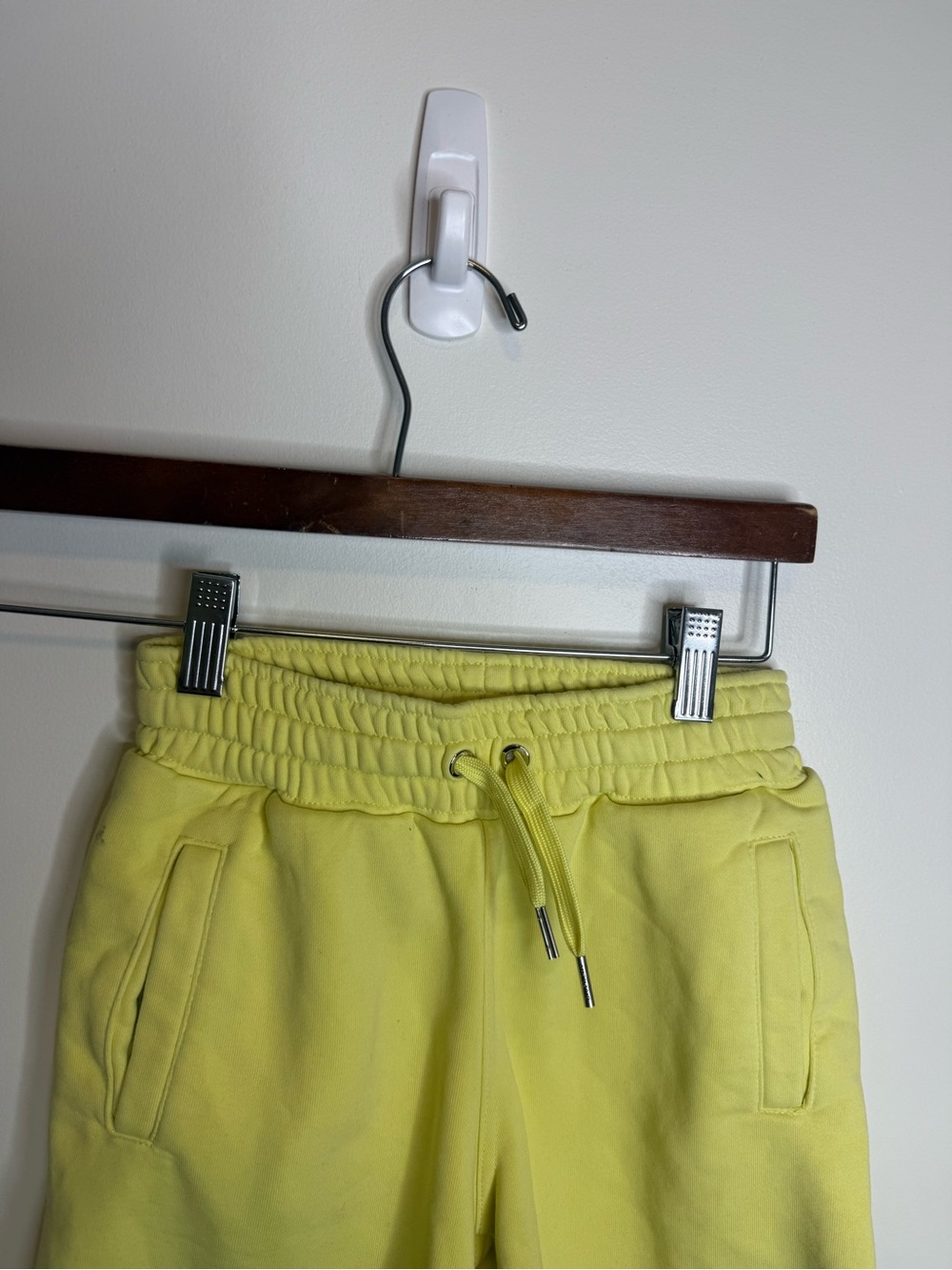 Givenchy boys Yellow Logo Drawstring Shorts size 8 - Picture 3 of 7